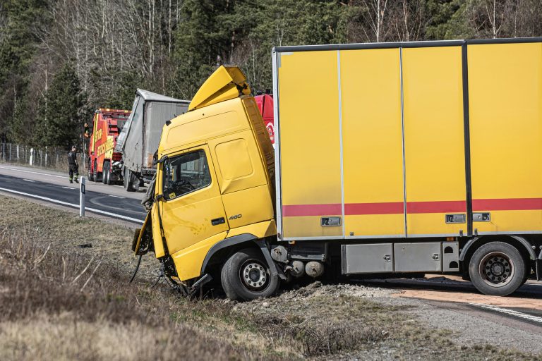 What to Do After a Truck Accident in Louisiana